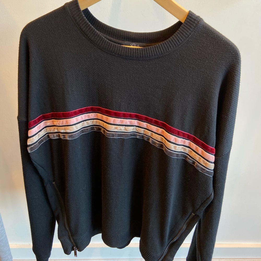 Marlo sweater